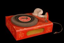 Sears Silvertone child's phonograph 